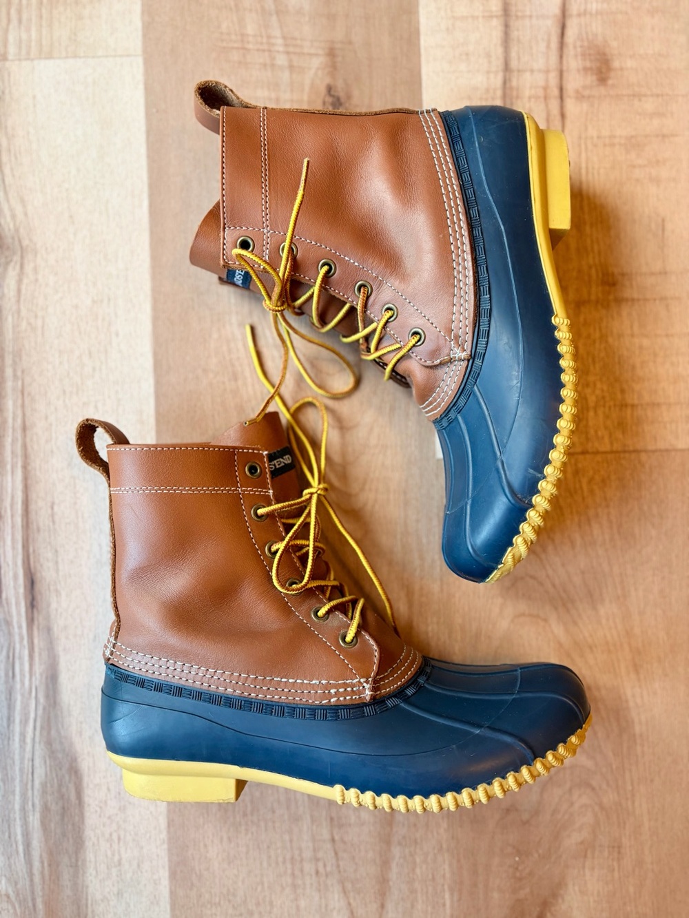Land’s End Women’s Brown Leather Waterproof Duck Rain Boots - Size 9